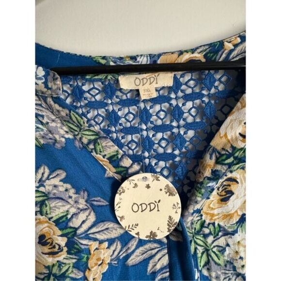 NEW ODDY blue floral crochet button front flowy tunic top sz 3X boho cottage lac - Picture 7 of 11